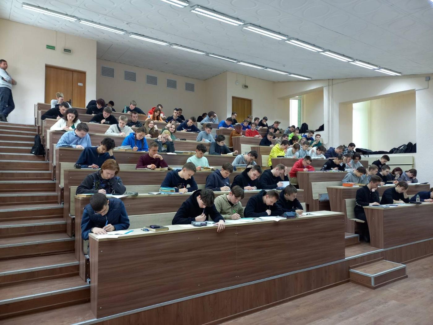 Итоги студенческой олимпиады по физике